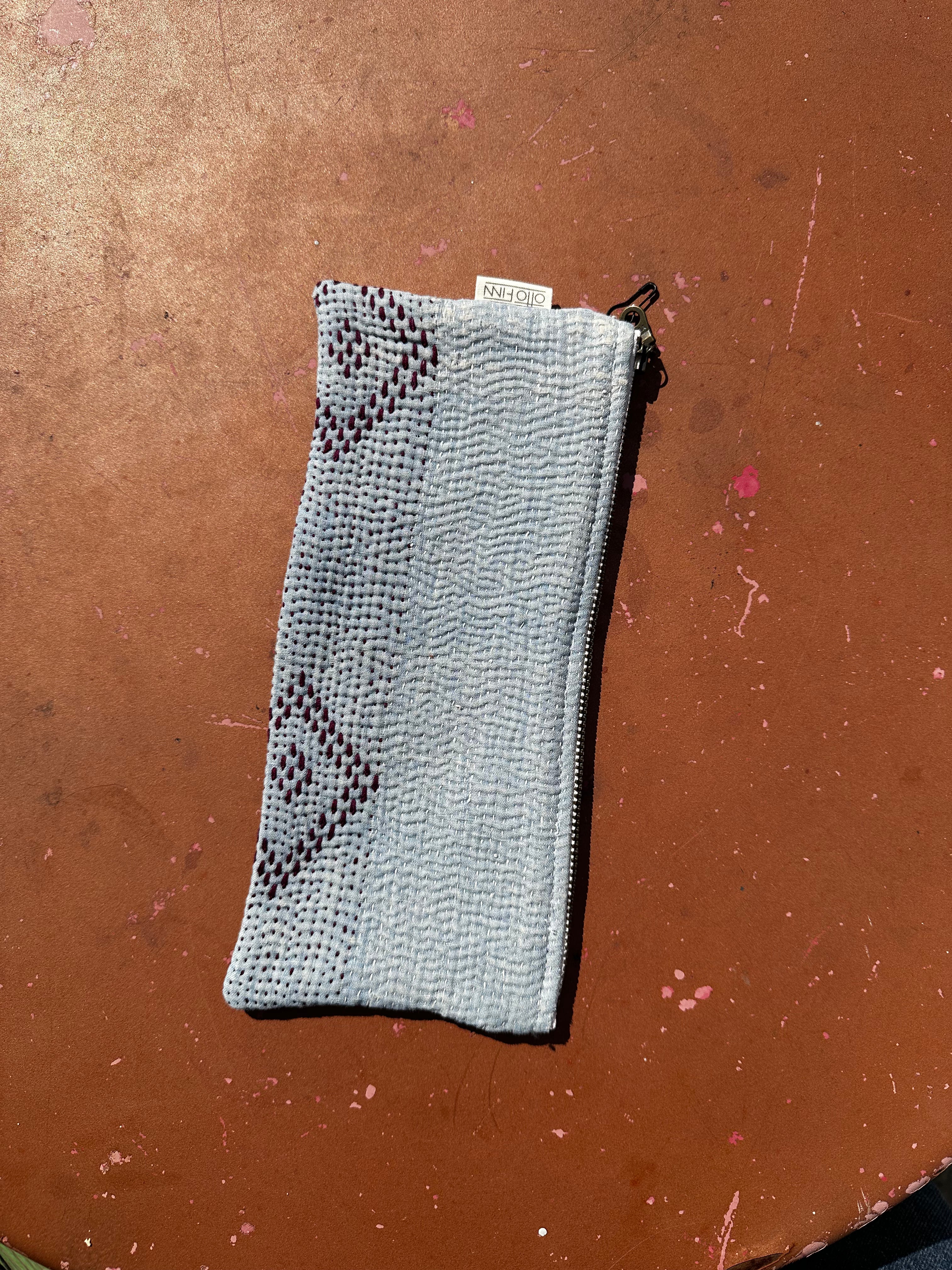 Otto Finn Flat Zip Pouch