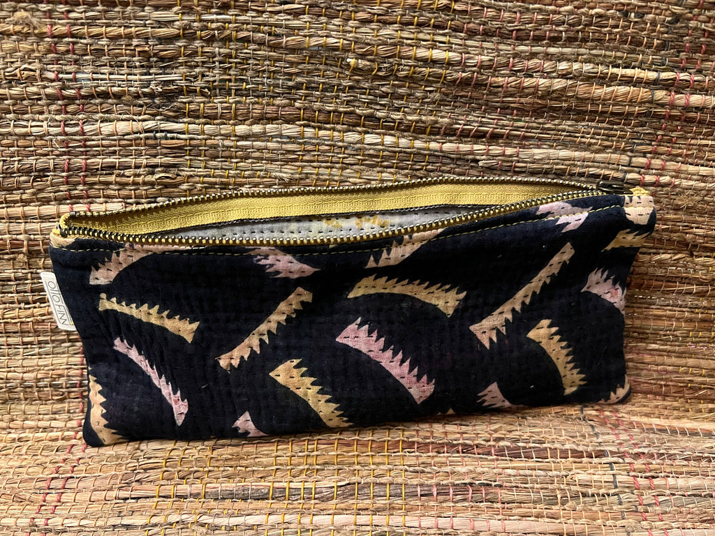 Otto Finn Flat Zip Pouch